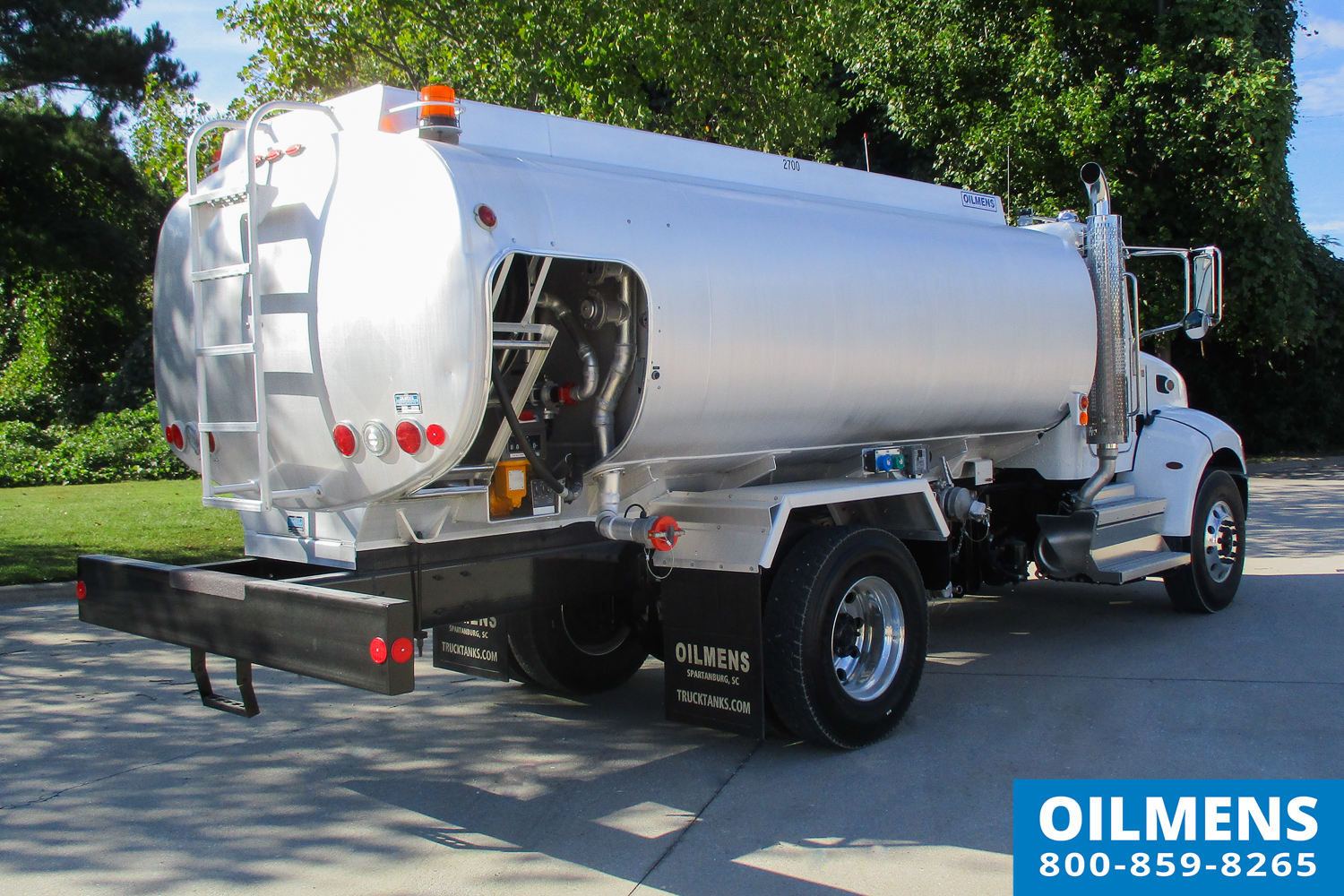 Oilmens-Fuel-Truck-Stock-27013N-1.jpg