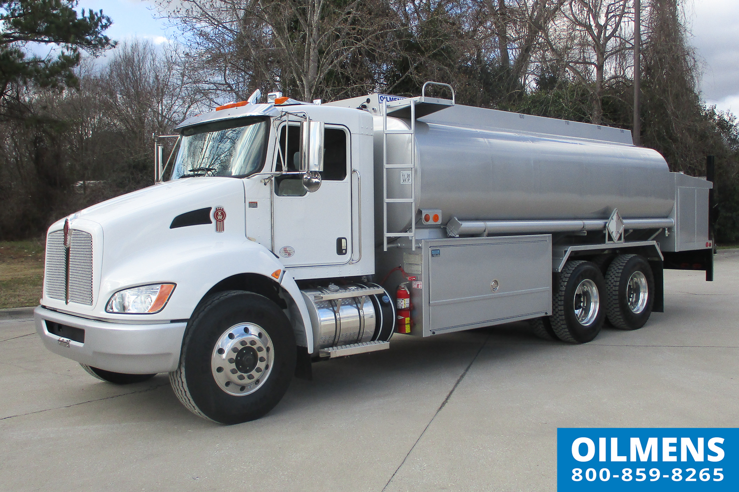 Oilmens Fuel Truck Stock 40050BL 1 - Fuel Trucks | Tank Trucks | Oilmens